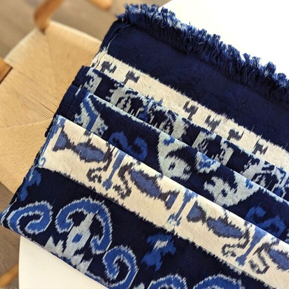 Cotton Ikat Throw - Picture 3 of 5